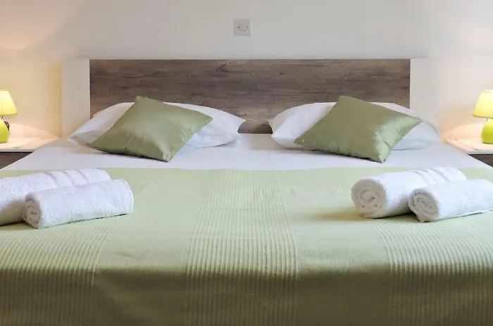 Appartement Jelena Pag Town